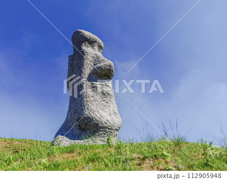 Ancient stone head at Easter Island Ancient stone head at Easter Island 112905948