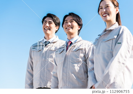 未来に向かうエンジニアチーム 112906755