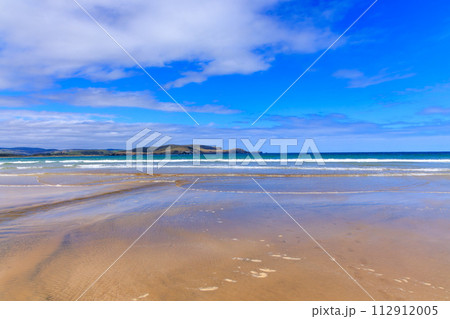 ニュージーランドのオタゴの青い海と青い空が美しいビーチ ニュージーランドのオタゴの青い海と青い空が美しいビーチ 112912005