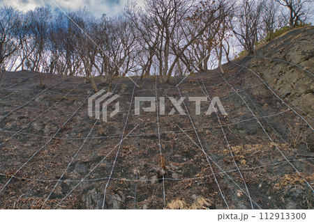 落石防止ネット 112913300