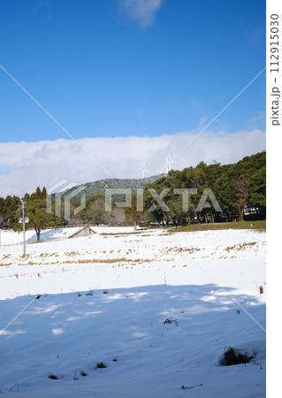 白い冬の寺山ふれあい公園 112915030