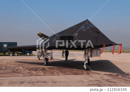 アメリカ空軍F-117ナイトホーク 112916330