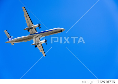 《飛行機》ボンバルディア Bombardier DHC-8 Dash8 DHC-8-400 《飛行機》ボンバルディア Bombardier DHC-8 Dash8 DHC-8-400 112916713