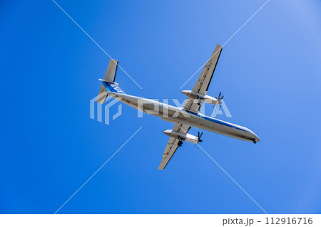 《飛行機》ボンバルディア　Bombardier DHC-8 Dash8　DHC-8-400 112916716