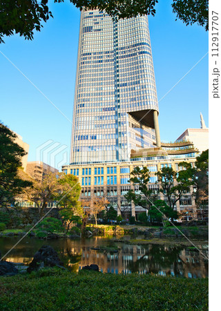 日比谷公園から観る東京ミッドタウン日比谷の風景 112917707