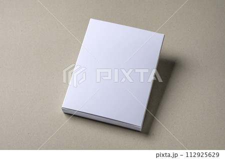 レトルト食品用の外箱パッケージ｜無地｜デザイン合成や確認用の写真  