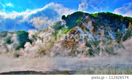北海道 登別温泉 大湯沼の絶景 北海道 登別温泉 大湯沼の絶景 112926574