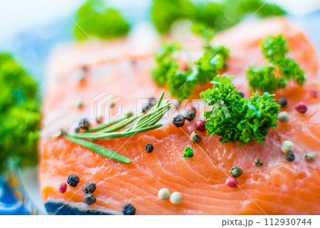 Fresh salmon fillet 112930744