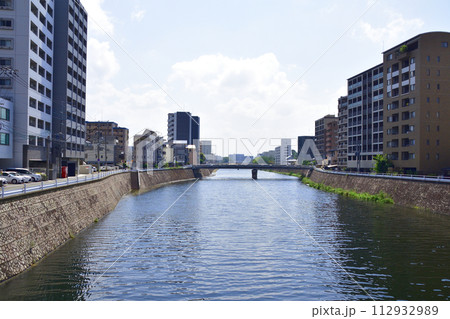 福岡県福岡市の街風景 福岡県福岡市の街風景 112932989