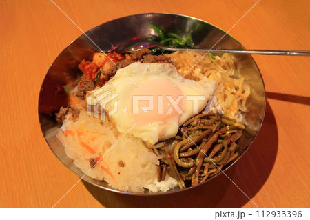 ビビンバ 112933396