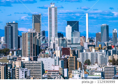 日本の東京都市景観 池袋副都心。サンシャイン60やタワーマンションなどを望む=3月10日 日本の東京都市景観 池袋副都心。サンシャイン60やタワーマンションなどを望む=3月10日 112936999