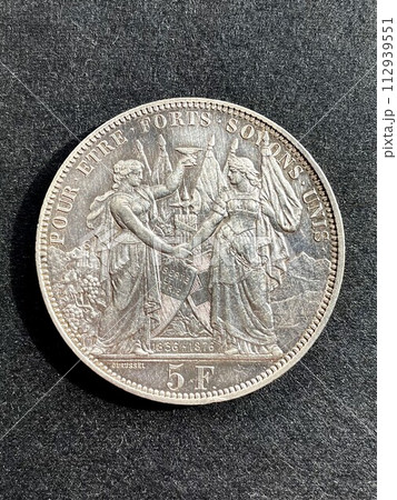 ローザンヌ 5フラン 射撃祭銀貨 1876年 ローザンヌ 5フラン 射撃祭銀貨 1876年 112939551