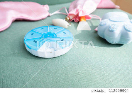 pill box with sleeping mask , sleep-wake disorders 112939904
