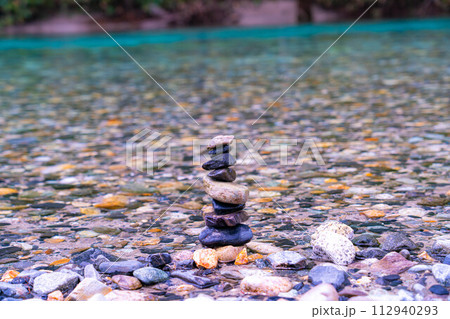 【渓流素材】初夏の上高地・梓川の清流【長野県】 112940293