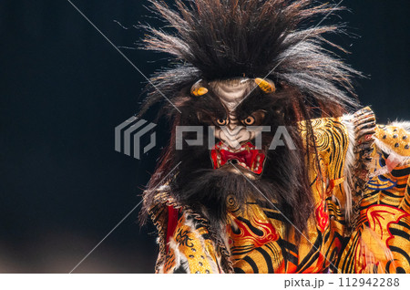 迫力満点　石見神楽 112942288