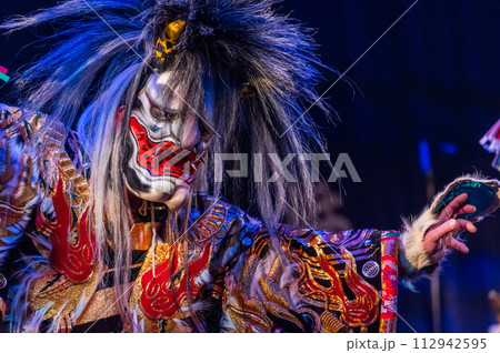 迫力満点　石見神楽 112942595