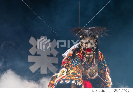 迫力満点　石見神楽 112942707