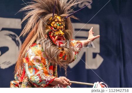 迫力満点　石見神楽 112942758