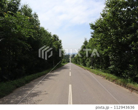 北海道 天に続く道(直線道路) 北海道 天に続く道(直線道路) 112943636