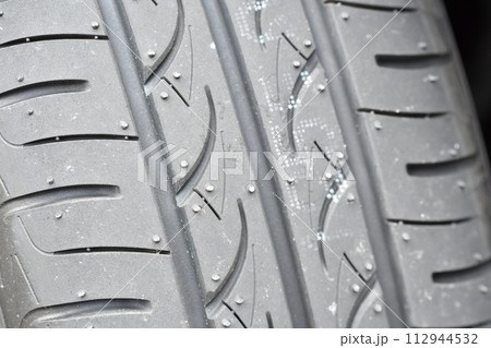 エコタイヤ 112944532