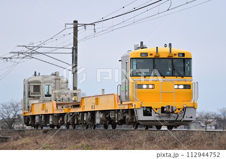 羽越本線 月岡ー中浦 JR東日本 キヤE195系1000番台 ST-16編成(尾久) 定尺レール輸送 羽越本線 月岡ー中浦 JR東日本 キヤE195系1000番台 ST-16編成(尾久) 定尺レール輸送 112944752