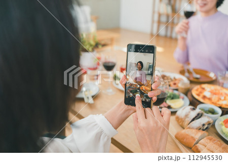 a forty-something woman 112945530