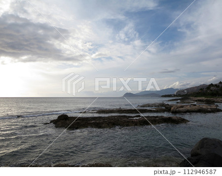 Rocky shore rock outcroppings helping to make lagoon at Ko Olina 112946587