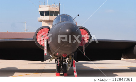 エプロンのアメリカ空軍U-2偵察機 112947361