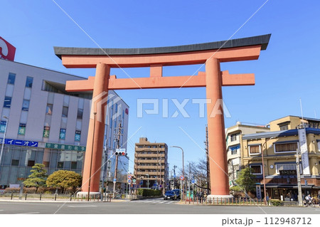 名古屋市、豊国神社の大鳥居 112948712