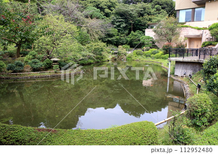 Scenes from the Japanese gardens at Hotel Chinzanso in Tokyo Scenes from the Japanese gardens at Hotel Chinzanso in Tokyo 112952480