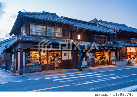 【埼玉県川越市】小江戸・川越 一番街商店街 【埼玉県川越市】小江戸・川越 一番街商店街 112955743