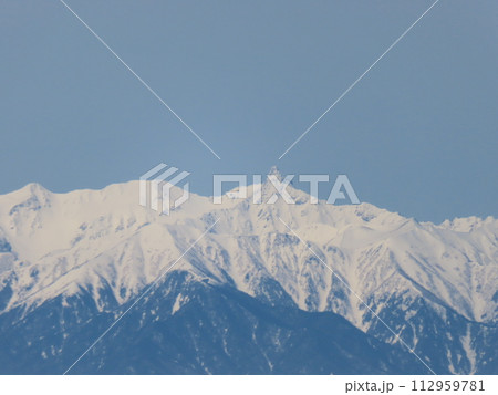 残雪期の黒斑山(車坂山から見た北アルプスと槍ヶ岳) 残雪期の黒斑山(車坂山から見た北アルプスと槍ヶ岳) 112959781