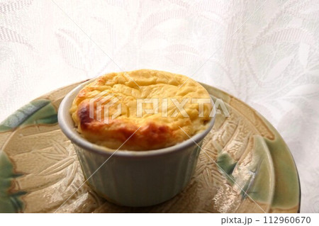 ココットヨーグルトケーキ 112960670