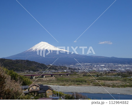 富士山と富士川 112964882