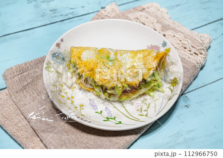 レンチン後に折り畳んだとん平焼き 112966750