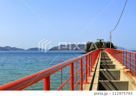 【香川県】 晴天の津嶋神社(子供の神様) 【香川県】 晴天の津嶋神社(子供の神様) 112975793