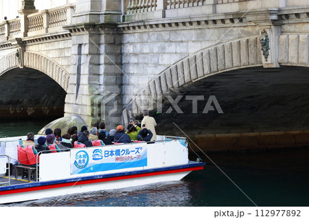 東京観光の遊覧船 112977892