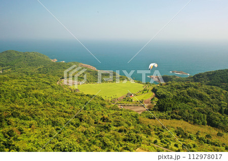 宮崎県日向市の海の見えるパラグライダー場 宮崎県日向市の海の見えるパラグライダー場 112978017