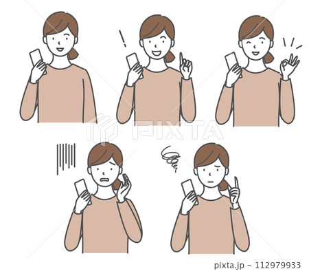 スマートフォンを操作する色々な表情の女性のセット スマートフォンを操作する色々な表情の女性のセット 112979933