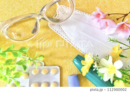 花粉症のイメージ・辛い時期を対策しよう 花粉症のイメージ・辛い時期を対策しよう 112980002