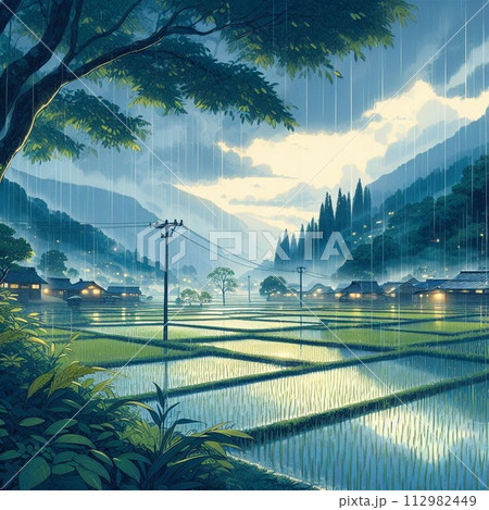 田んぼに映る雲と雨 112982449