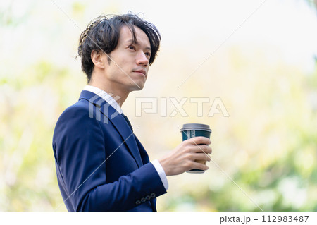 ビジネスマン コーヒー ビジネスマン コーヒー 112983487