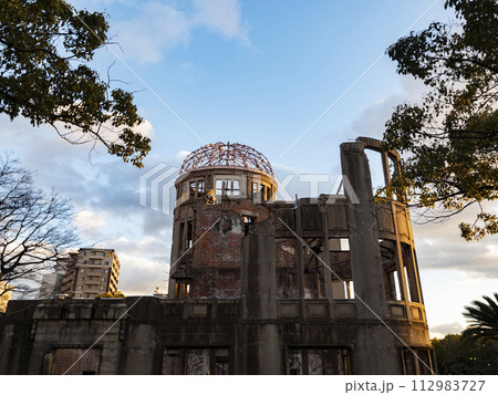 広島　原爆ドーム 112983727