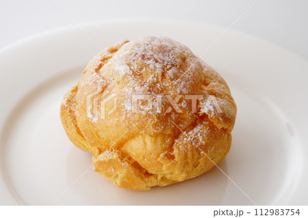 シュークリーム 112983754