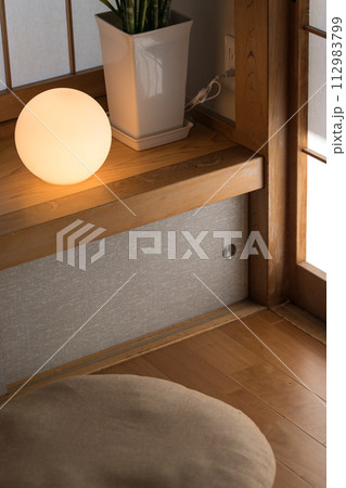 和風部屋　インテリア 112983799