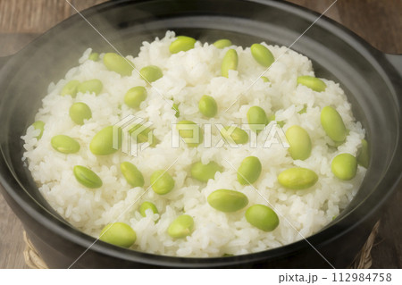 枝豆ご飯　土鍋炊き 112984758