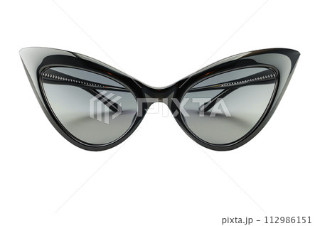 Sunglasses isolated 112986151