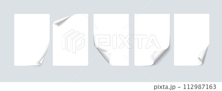Papers with rolled corners realistic vector illustration set 112987163