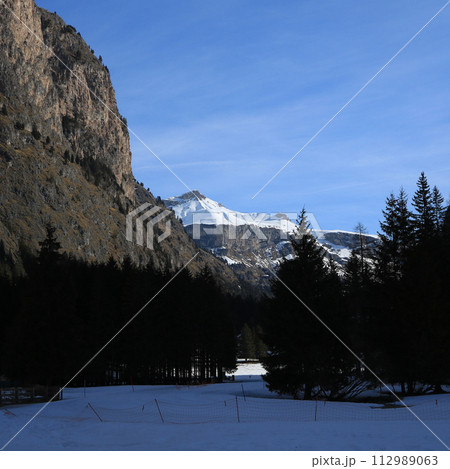 Spring morning in the Langental Valley, Wolkenstein. 112989063