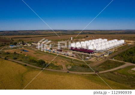 Construction of oil and fuel storage tank farm. 112990939